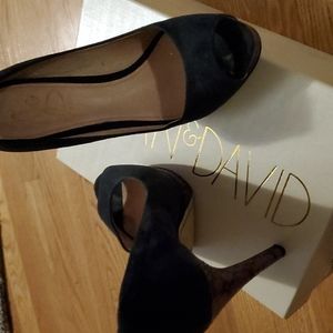 Joan & David navy blue suede purple heels